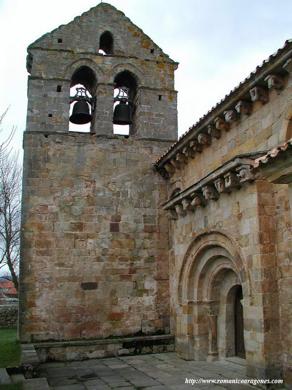 VISTA DE LA ESPADAA Y DEL MURO SUR.